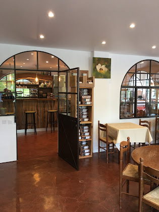 Photos du propriétaire hôtels Auberge du Point Sublime Gorges du Verdon 04120 Rougon