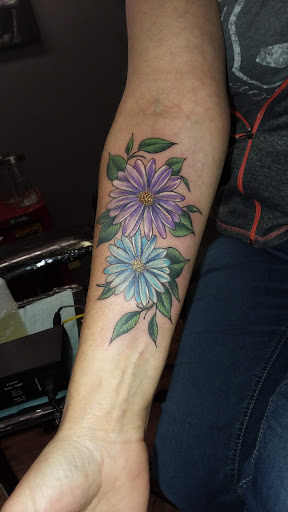 Tattoo Shop «The Copper Wolf», reviews and photos, 6140 Capitol Blvd SE c, Tumwater, WA 98501, USA