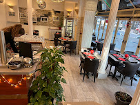 Atmosphère du Restaurant italien Dolce Vita à Issy-les-Moulineaux - n°3