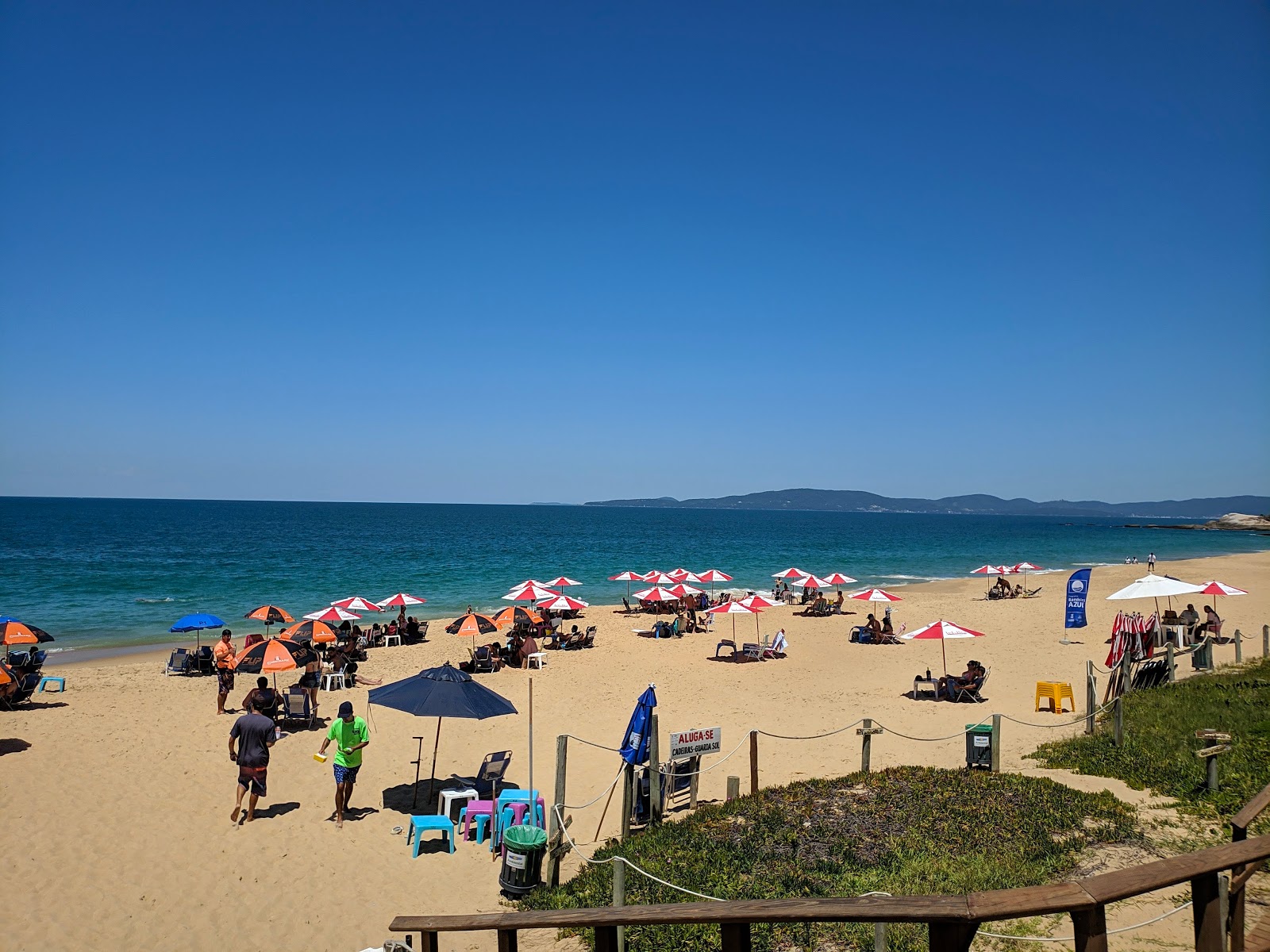 Foto de Praia do Estaleirinho com alto nível de limpeza