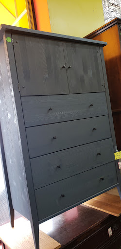 Furniture Store «Uhuru Furniture & Collectibles», reviews and photos, 832 N Broad St, Philadelphia, PA 19130, USA