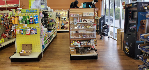 Pet Supply Store «Pet Supermarket», reviews and photos, 4316 Commercial Way, Spring Hill, FL 34606, USA