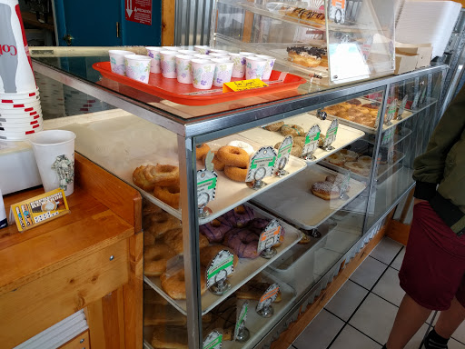 Donut Shop «The Dirty Dozen Donuts», reviews and photos, 1433 11th Ave, Helena, MT 59601, USA