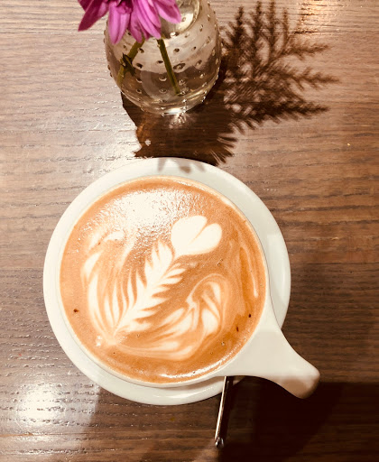 Coffee Shop «Intelligentsia Coffee Old Town Coffeebar», reviews and photos, 1233 N Wells St, Chicago, IL 60610, USA