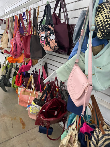 Thrift Store «Value Village», reviews and photos, 11005 Alpharetta Hwy, Roswell, GA 30076, USA