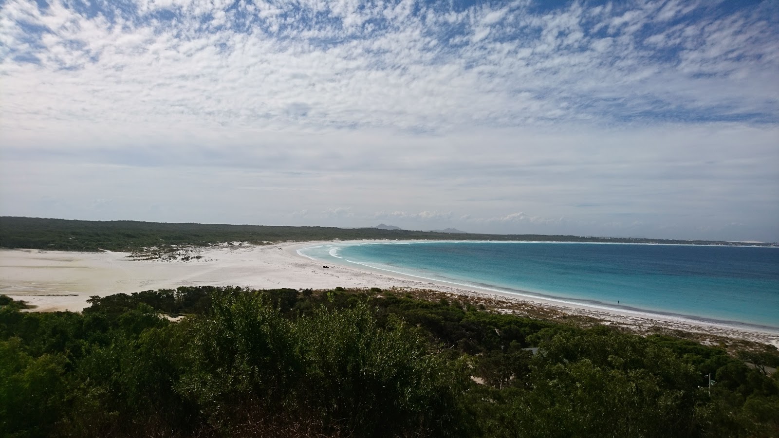 Photo of Bremer Beach and the settlement