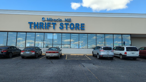 Thrift Store «Miracle Hill Thrift Store», reviews and photos, 206 New Neely Ferry Rd, Mauldin, SC 29662, USA