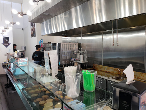 Dessert Shop «The Funnel House», reviews and photos, 205 Main St, Huntington Beach, CA 92648, USA