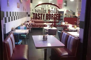 Walla Walla - tasty burger image