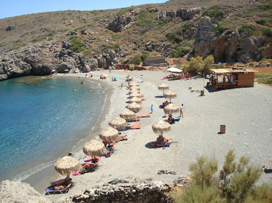 Fourni beach