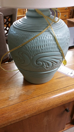 Furniture Store «Help U Sell Furniture & Consignment», reviews and photos, 4444 Stockton Hill Rd, Kingman, AZ 86409, USA