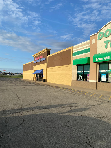 Dollar Store «Dollar Tree», reviews and photos, 402 E Clifty Dr Ste 4, Madison, IN 47250, USA