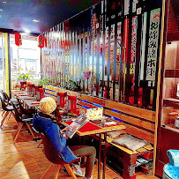 Atmosphère du Restaurant japonais FaFa Sushi 🍣 🥟🥢 à Lyon - n°2