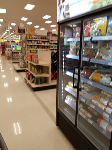 Department Store «Target», reviews and photos, 1717 Olentangy River Rd, Columbus, OH 43212, USA