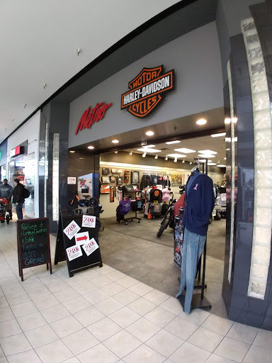 Suzuki Motorcycle Dealer «Metro Harley-Davidson Suzuki Can-Am», reviews and photos, 2415 Westdale Dr SW, Cedar Rapids, IA 52404, USA