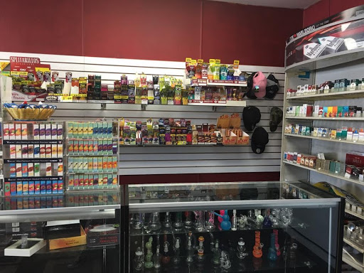 Tobacco Shop «3M Smoke Shop», reviews and photos, 644 W Chapman Ave, Placentia, CA 92870, USA