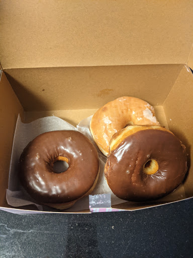 Donut Shop «Monterey Donut Shop», reviews and photos, 2440 Fremont St # 203, Monterey, CA 93940, USA