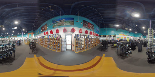 Dive Shop «Divers Direct», reviews and photos, 180 Gulf Stream Way, Dania Beach, FL 33004, USA