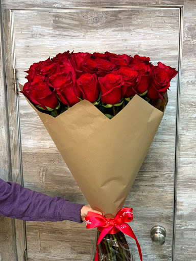 Florist «Everest Florist and Gifts Sacramento», reviews and photos, 7137 Walerga Rd, Sacramento, CA 95842, USA