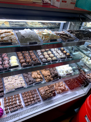 Chocolate Shop «Apple Tree Chocolate», reviews and photos, 754 Asp Ave, Norman, OK 73069, USA