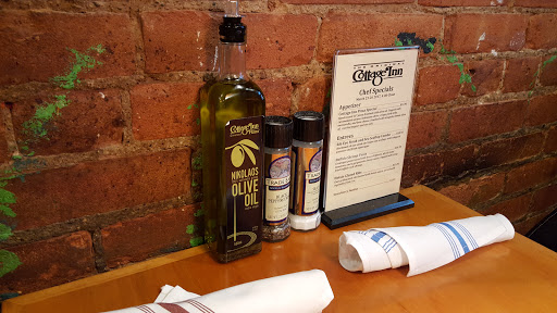 Pizza Restaurant «The Original Cottage Inn», reviews and photos, 512 E William St, Ann Arbor, MI 48104, USA