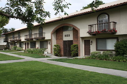 Casa Flores Apartments