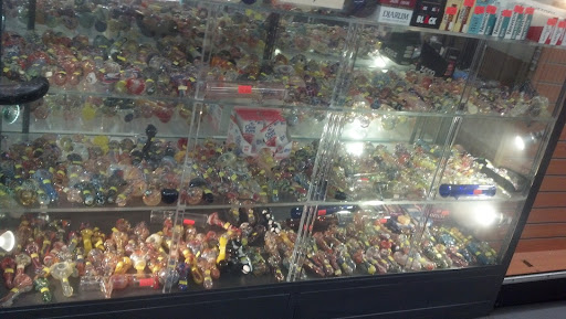 Tobacco Shop «420 Smoke Shop», reviews and photos, 2559 University Ave, San Diego, CA 92104, USA