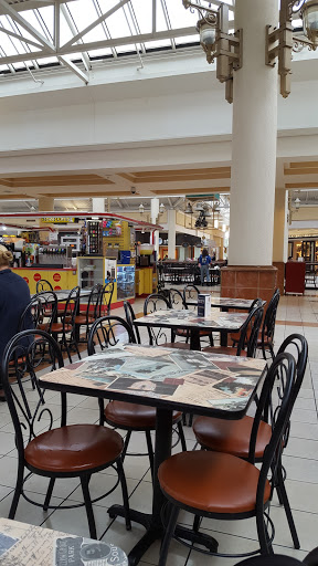 Shopping Mall «Willow Grove Park Mall», reviews and photos, 2500 W Moreland Rd, Willow Grove, PA 19090, USA