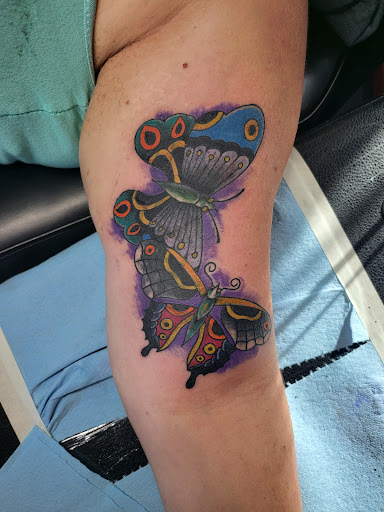 Explore knuckle tattoo ideas male, creative tattoo ideas in Tacoma, available at Garfield Street Tattoo Co