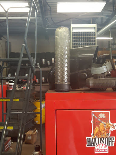 Car Repair and Maintenance «Midas», reviews and photos, 1820 MacArthur Rd, Whitehall, PA 18052, USA