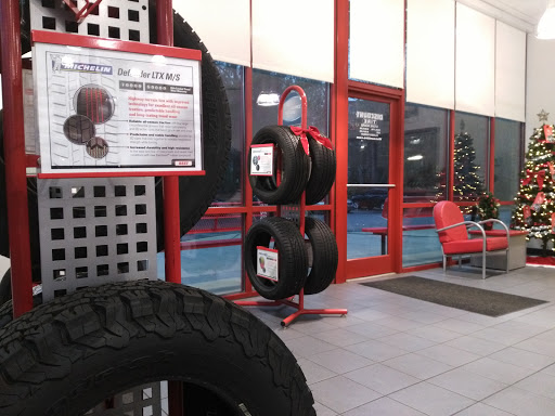Tire Shop «Discount Tire Store - Atlanta, GA», reviews and photos, 2717 Spring Rd SE, Smyrna, GA 30080, USA