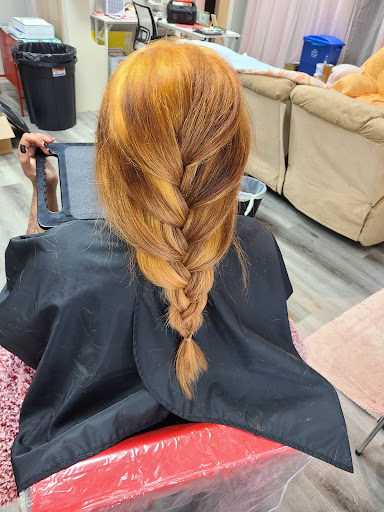 Beauty Salon «Serendipity Salon», reviews and photos, 309 S Hickory Dr, Bloomington, IN 47403, USA