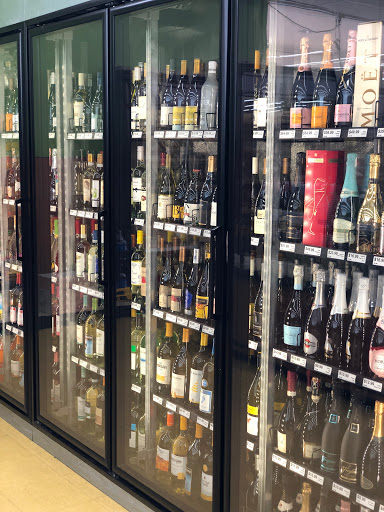 Liquor Store «Esquire Liquors», reviews and photos, 4002 US-130, Delran, NJ 08075, USA