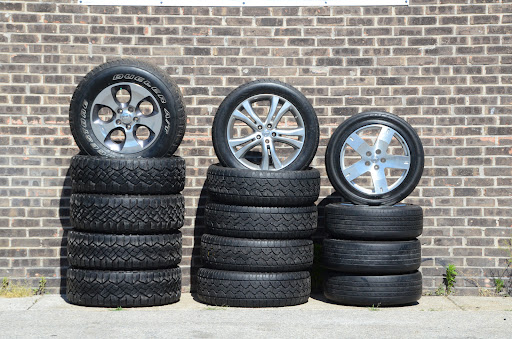 Used Car Dealer «DYNAMICS AUTO WHOLESALES INC», reviews and photos, 9301 Indianapolis Blvd, Highland, IN 46322, USA