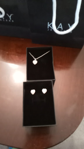 Jewelry Store «Kay Jewelers», reviews and photos, 3465 Lowery Pkwy #107, Fultondale, AL 35068, USA