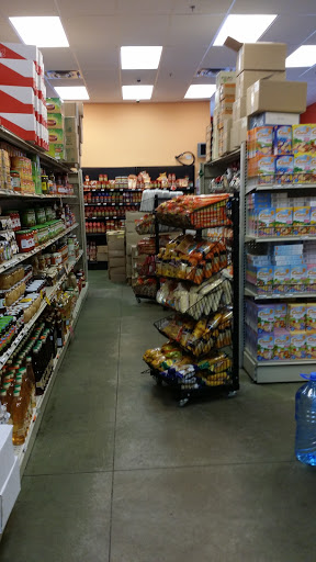 Grocery Store «Malincho Euro Market & Prestige Liquor», reviews and photos, 1475 Lee St, Des Plaines, IL 60018, USA