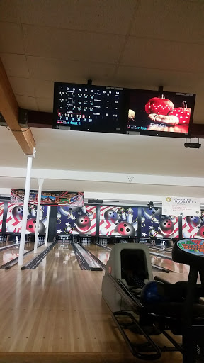 Bowling Alley «Laurel Lanes», reviews and photos, 108 W 8th St, Port Angeles, WA 98362, USA