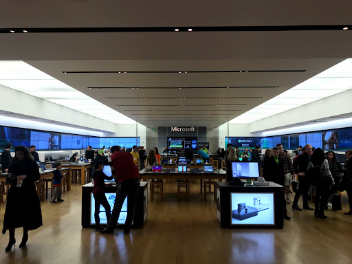 Computer Store «Microsoft Store», reviews and photos, 116 Bellevue Way NE, Bellevue, WA 98004, USA