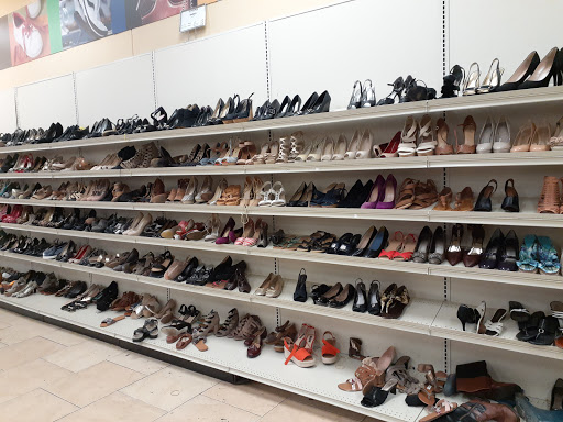 Thrift Store «Goodwill - Pineville», reviews and photos, 10124 Johnston Rd, Charlotte, NC 28210, USA