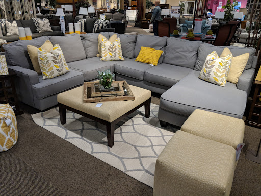 Furniture Store «Ashley HomeStore», reviews and photos, 925 Paterson Plank Rd, Secaucus, NJ 07094, USA