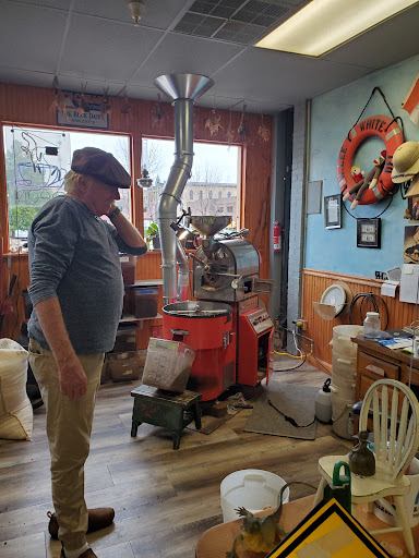 Coffee Shop «Dead River Coffee Shop», reviews and photos, 119 W Baraga Ave, Marquette, MI 49855, USA