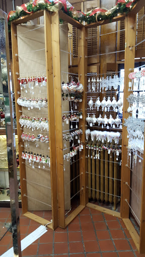 Florist «F R Brice Florist», reviews and photos, 901 Teall Ave, Syracuse, NY 13206, USA