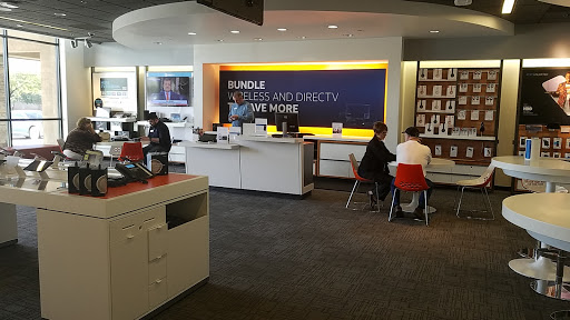 Cell Phone Store «AT&T», reviews and photos, 1728 S Greenfield Rd #106, Mesa, AZ 85206, USA