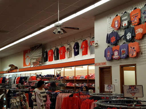 Sportswear Store «Tiger Sports Shop (Downtown)», reviews and photos, 364 College Ave, Clemson, SC 29631, USA