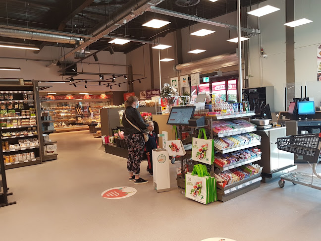 Beoordelingen van SPAR Ressaix in Bergen - Supermarkt