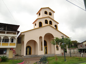 Iglesia Católica Nuestra Señora de Lourdes | Junín