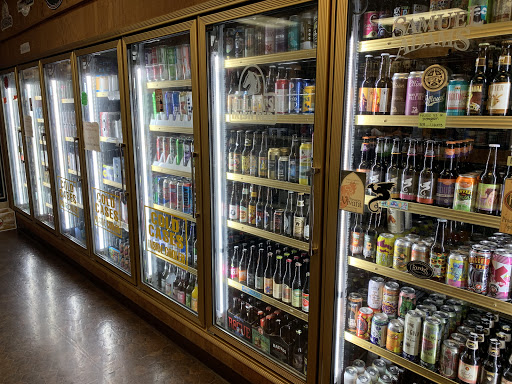 Liquor Store «B & B Liquor Store», reviews and photos, 2440 28th St SE, Grand Rapids, MI 49512, USA