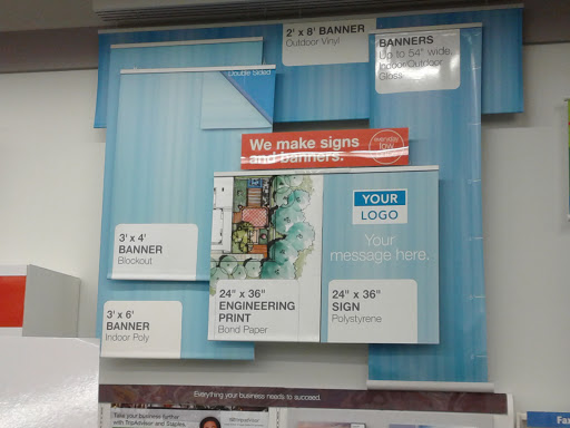 Office Supply Store «Staples», reviews and photos, 1525 S Willow St, Manchester, NH 03103, USA