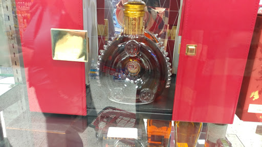 Liquor Store «Total Discount Liquors», reviews and photos, 1438 Liberty Rd # 10, Sykesville, MD 21784, USA