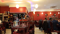 Atmosphère du Restaurant asiatique ROYAL BUFFET à Châlons-en-Champagne - n°14